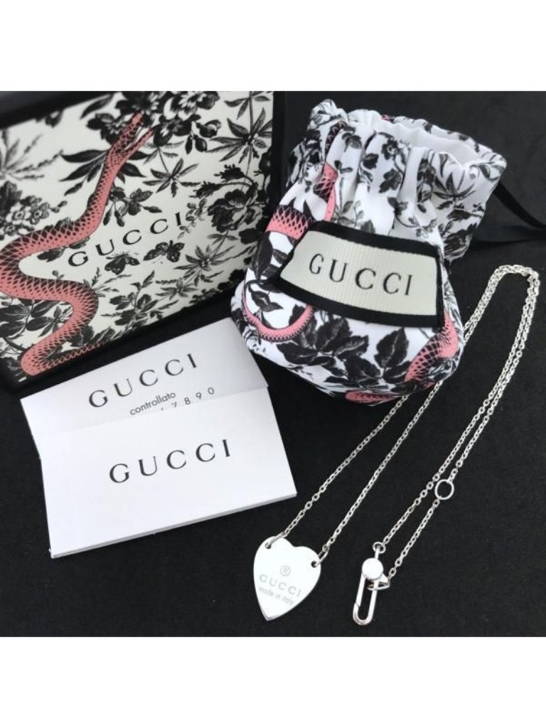 Gucci Logo Necklace Silver